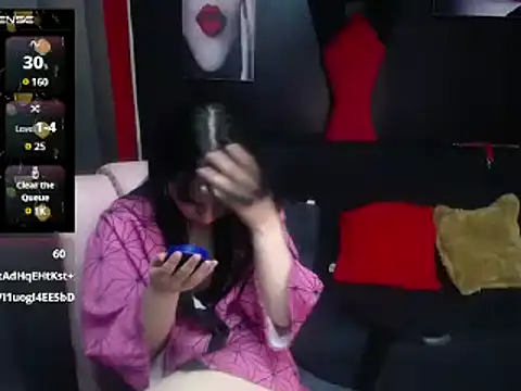 Snapshot of sailor_moon07 chatting on February 27, 10:04 am sailor moon07 online show from February 27, 10:04 am