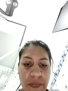 Tiphanydirty3 online show from March 3, 10:20 pm