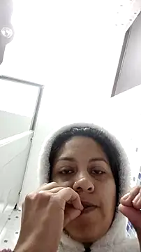 Tiphanydirty3 online show from March 13, 11:17 am