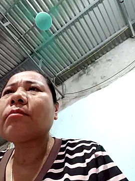 Queen 18200 online show from March 2, 7:26 am