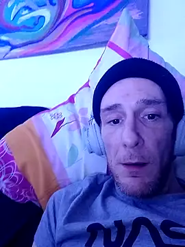 Snapshot of SInfiniSensation1 chatting on February 12, 8:18 pm SInfiniSensation1 online show from February 12, 8:18 pm