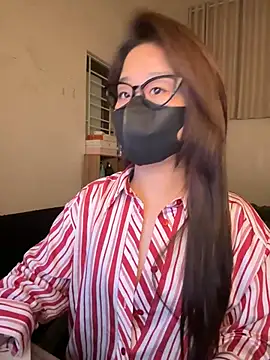 Snapshot of Jenni_nana chatting on April 21, 5:39 pm Jenni nana online show from April 21, 5:39 pm