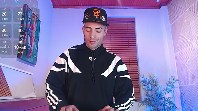 DrakeNeumann online show from November 16, 3:56 am