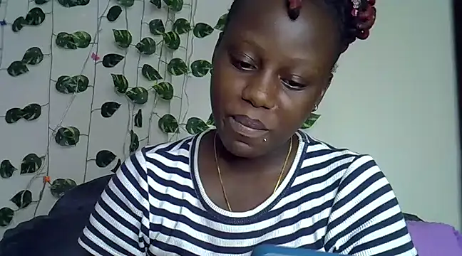 Snapshot of sexybree_ chatting on February 6, 7:18 pm sexybree online show from February 6, 7:18 pm