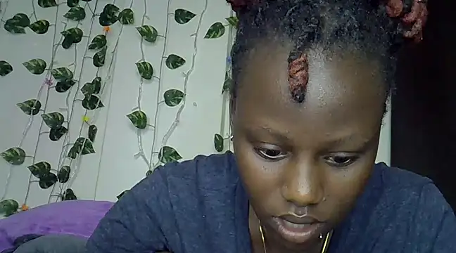 Snapshot of sexybree_ chatting on February 21, 11:01 am sexybree online show from February 21, 11:01 am