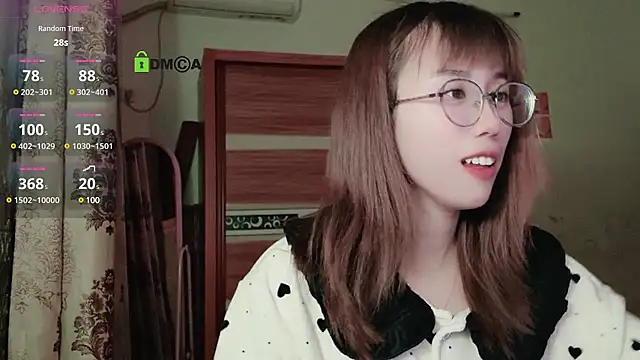 Snapshot of Lili_666 chatting on February 3, 3:49 pm Lili 666 online show from February 3, 3:49 pm