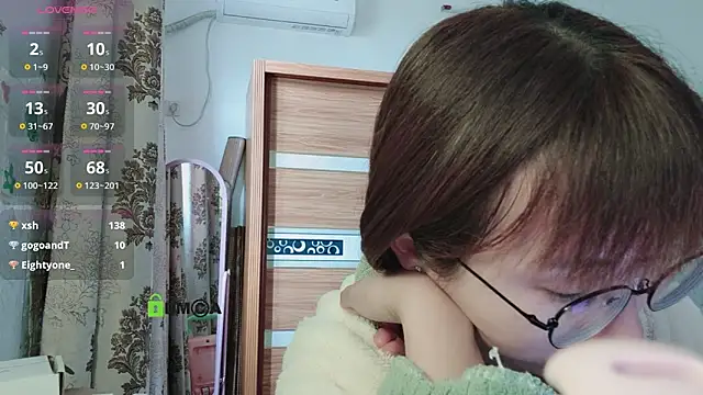 Lili 666 online show from February 13, 4:54 am