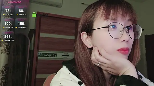 Lili 666 online show from February 13, 5:22 pm