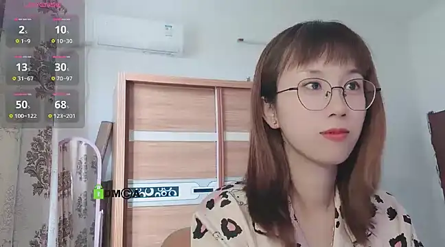 Snapshot of Lili_666 chatting on March 13, 6:26 am Lili 666 online show from March 13, 6:26 am