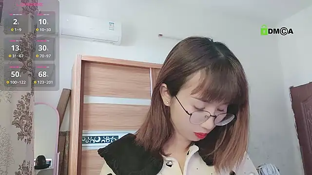 Snapshot of Lili_666 chatting on March 18, 7:08 am Lili 666 online show from March 18, 7:08 am