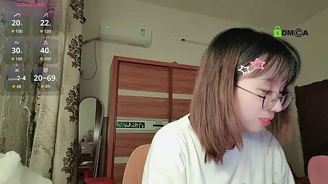 Snapshot of Lili_666 chatting on September 18, 4:31 pm Lili 666 online show from September 18, 4:31 pm