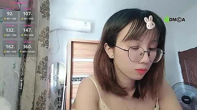 Snapshot of Lili_666 chatting on September 28, 1:44 am Lili 666 online show from September 28, 1:44 am