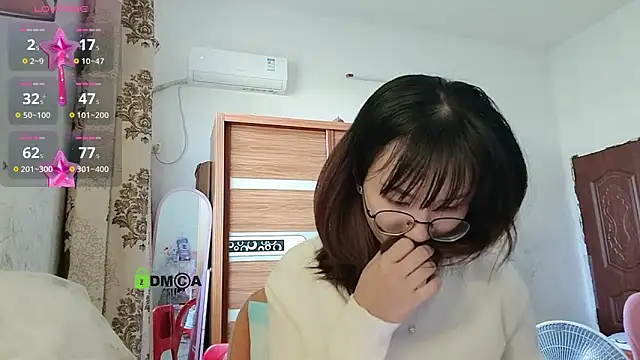 Snapshot of Lili_666 chatting on November 26, 6:14 am Lili 666 online show from November 26, 6:14 am