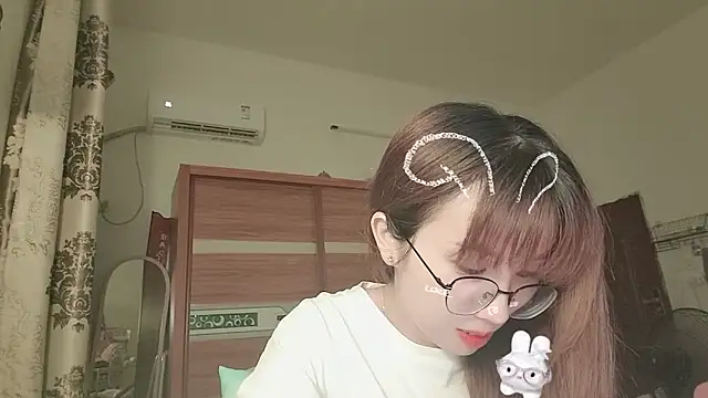 Lili 666 online show from May 21, 3:41 pm