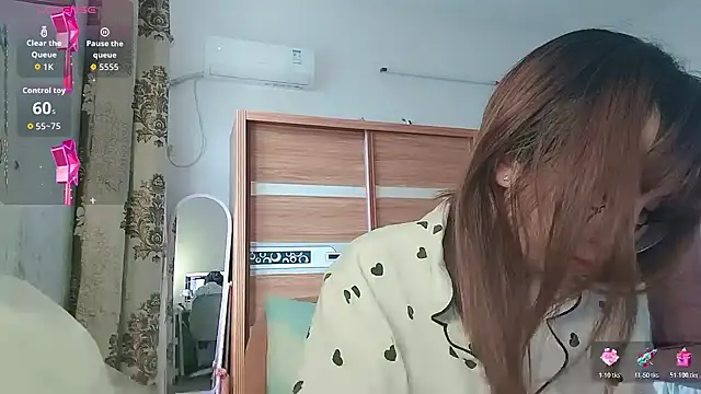 Lili 666 online show from June 16, 2:58 am