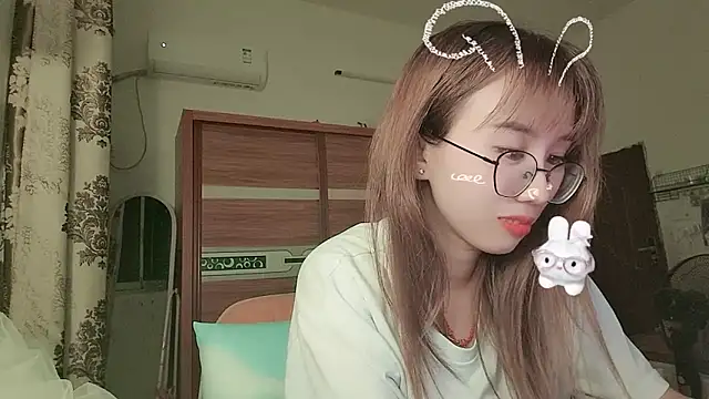 Lili 666 online show from June 27, 4:01 pm