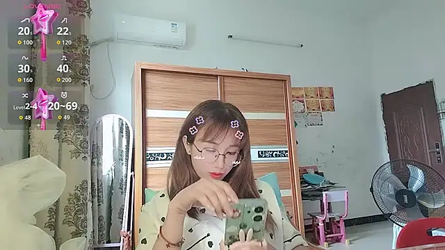 Lili 666 online show from June 30, 7:31 am