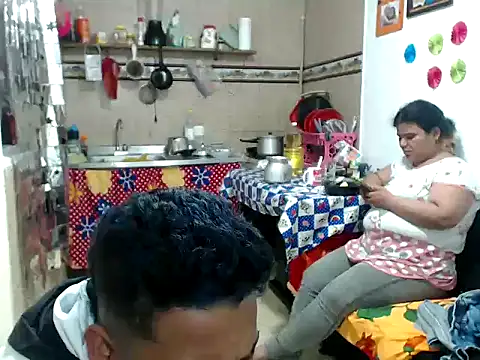 Snapshot of Boycuriousxxx chatting on December 19, 5:40 pm Boycuriousxxx online show from December 19, 5:40 pm