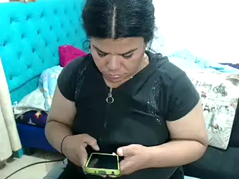 Snapshot of Boycuriousxxx chatting on February 16, 9:16 pm Boycuriousxxx online show from February 16, 9:16 pm
