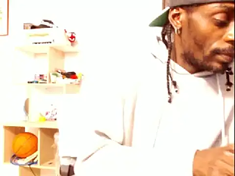 Snapshot of phillip-hot chatting on January 10, 4:01 am phillip-hot online show from January 10, 4:01 am