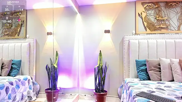 Miranda doll  online show from October 20, 12:27 pm