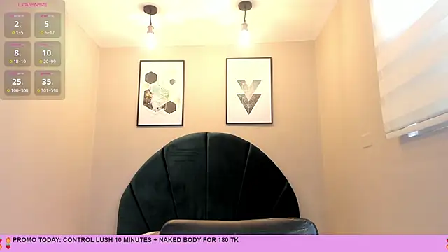 Snapshot of Miranda_doll_ chatting on June 26, 12:09 pm Miranda doll online show from June 26, 12:09 pm