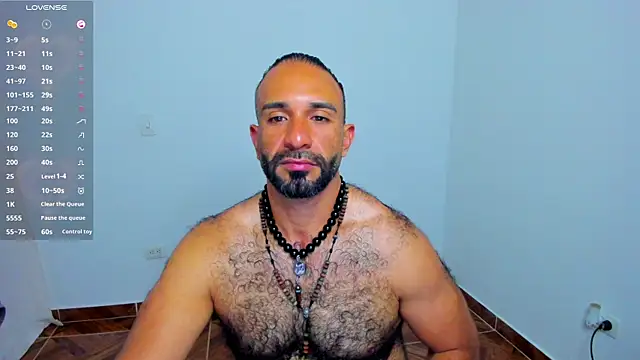 Snapshot of mr_maik chatting on December 2, 1:02 pm mr maik online show from December 2, 1:02 pm