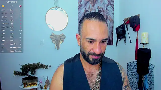 Snapshot of mr_maik chatting on January 14, 10:17 am mr maik online show from January 14, 10:17 am