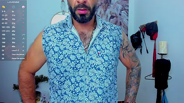 Snapshot of mr_maik chatting on January 14, 7:32 pm mr maik online show from January 14, 7:32 pm