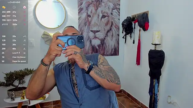 Snapshot of mr_maik chatting on February 12, 3:38 pm mr maik online show from February 12, 3:38 pm