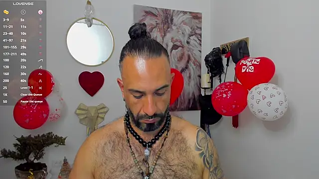 Snapshot of mr_maik chatting on February 13, 1:59 pm mr maik online show from February 13, 1:59 pm