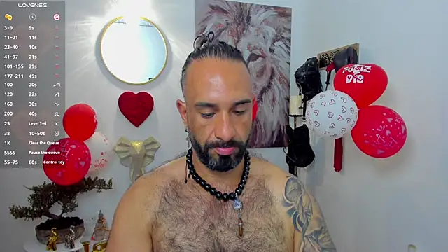 Snapshot of mr_maik chatting on February 14, 1:29 pm mr maik online show from February 14, 1:29 pm