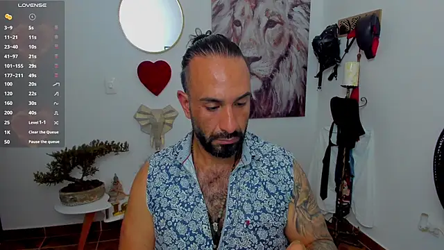 Snapshot of mr_maik chatting on February 26, 3:30 pm mr maik online show from February 26, 3:30 pm