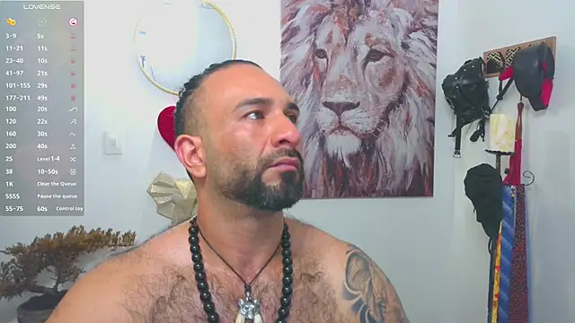 Snapshot of mr_maik chatting on March 11, 10:29 am mr maik online show from March 11, 10:29 am