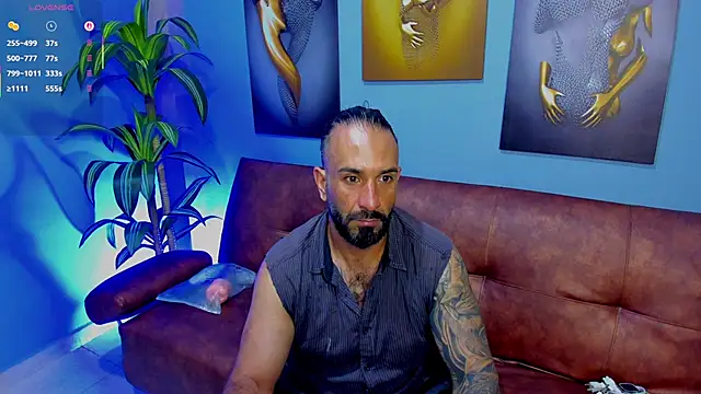 Snapshot of mr_maik chatting on September 30, 3:28 pm mr maik online show from September 30, 3:28 pm