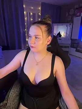 Lexi noah online show from December 13, 9:20 pm