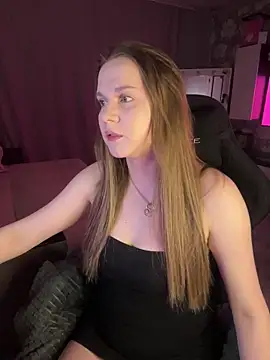 Lexi noah online show from May 3, 9:10 pm