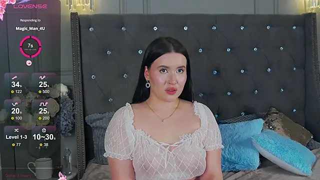 TrishaWinslet online show from January 13, 1:56 am