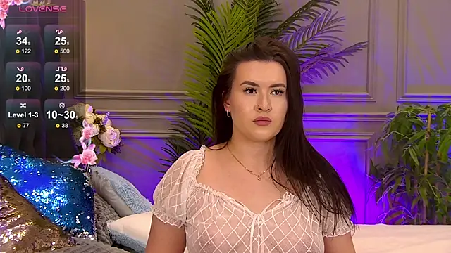 TrishaWinslet online show from March 1, 6:35 am