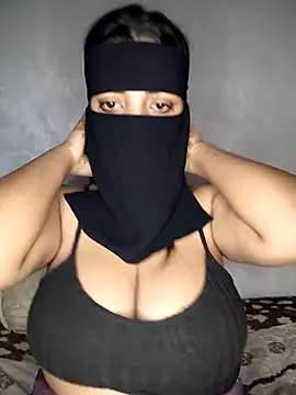 Snapshot of Narimane_maroc chatting on November 24, 1:05 am Narimane maroc online show from November 24, 1:05 am