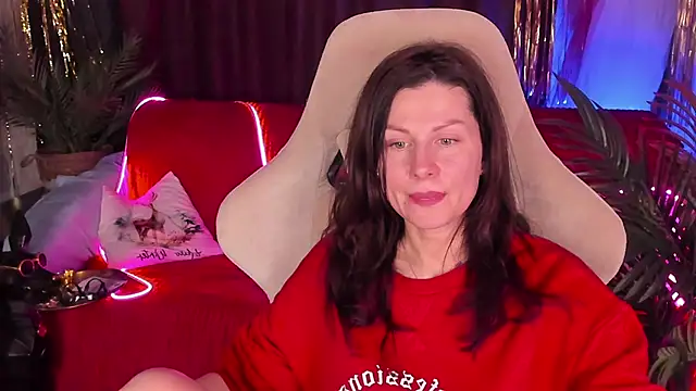 April o Nill online show from February 3, 6:57 pm