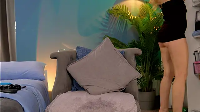 Snapshot of _keeti_ chatting on March 3, 8:27 am keeti online show from March 3, 8:27 am