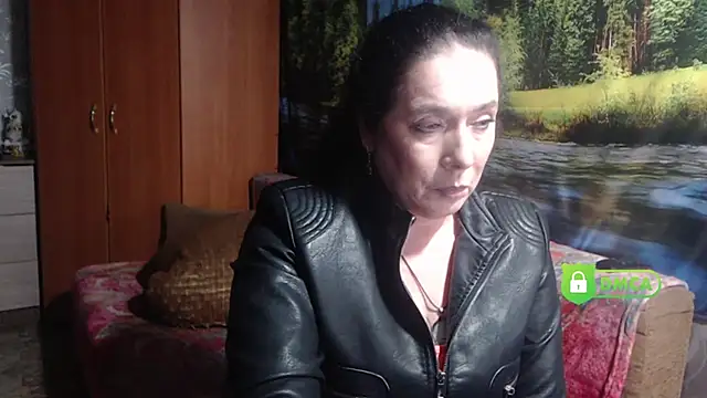 Snapshot of RositaSky chatting on February 27, 12:10 am RositaSky online show from February 27, 12:10 am