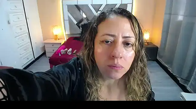 miss hanna07 online show from March 17, 1:08 pm