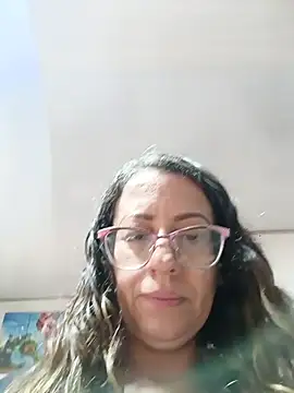 Snapshot of miss_hanna07 chatting on May 21, 7:32 pm miss hanna07 online show from May 21, 7:32 pm