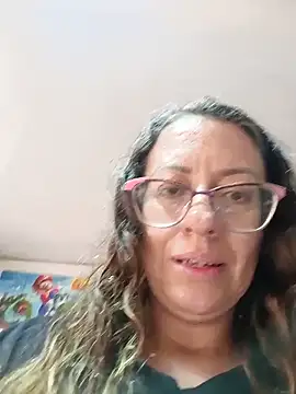 Snapshot of miss_hanna07 chatting on May 22, 3:50 pm miss hanna07 online show from May 22, 3:50 pm