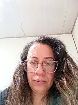 Snapshot of miss_hanna07 chatting on May 28, 2:14 pm miss hanna07 online show from May 28, 2:14 pm