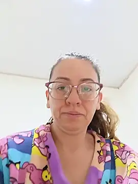 Snapshot of miss_hanna07 chatting on May 30, 1:19 pm miss hanna07 online show from May 30, 1:19 pm