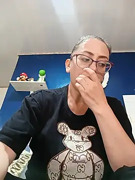 Snapshot of miss_hanna07 chatting on June 4, 6:03 pm miss hanna07 online show from June 4, 6:03 pm