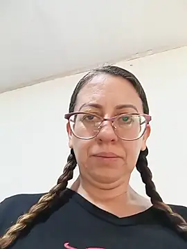 Snapshot of miss_hanna07 chatting on June 10, 4:28 pm miss hanna07 online show from June 10, 4:28 pm